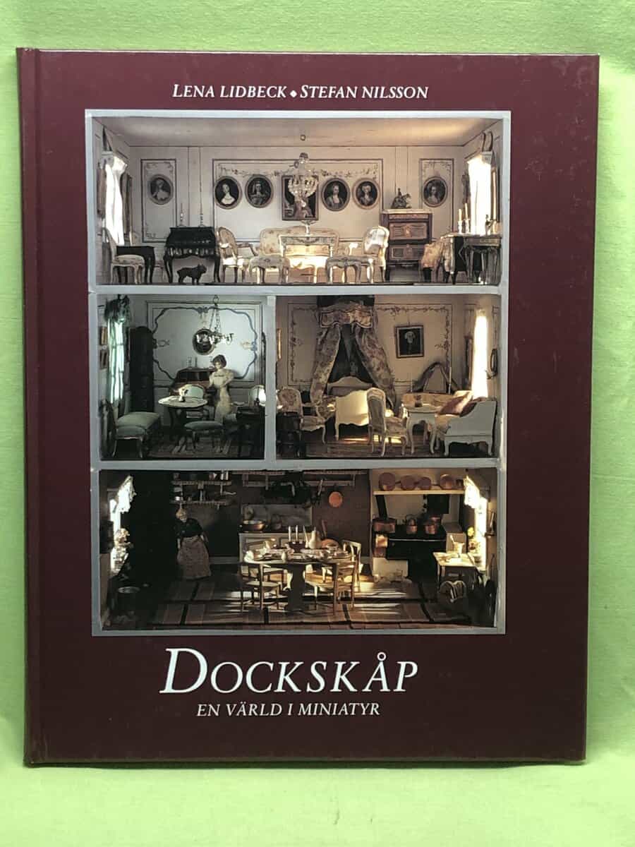 Lidbeck, Lena ; Nilsson, Stefan : Dockskåp