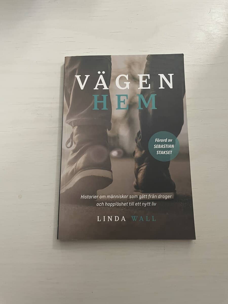 Linda Wall : Vägen hem