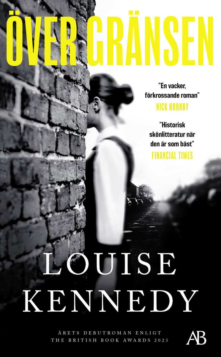 Louise Kennedy : Över gränsen