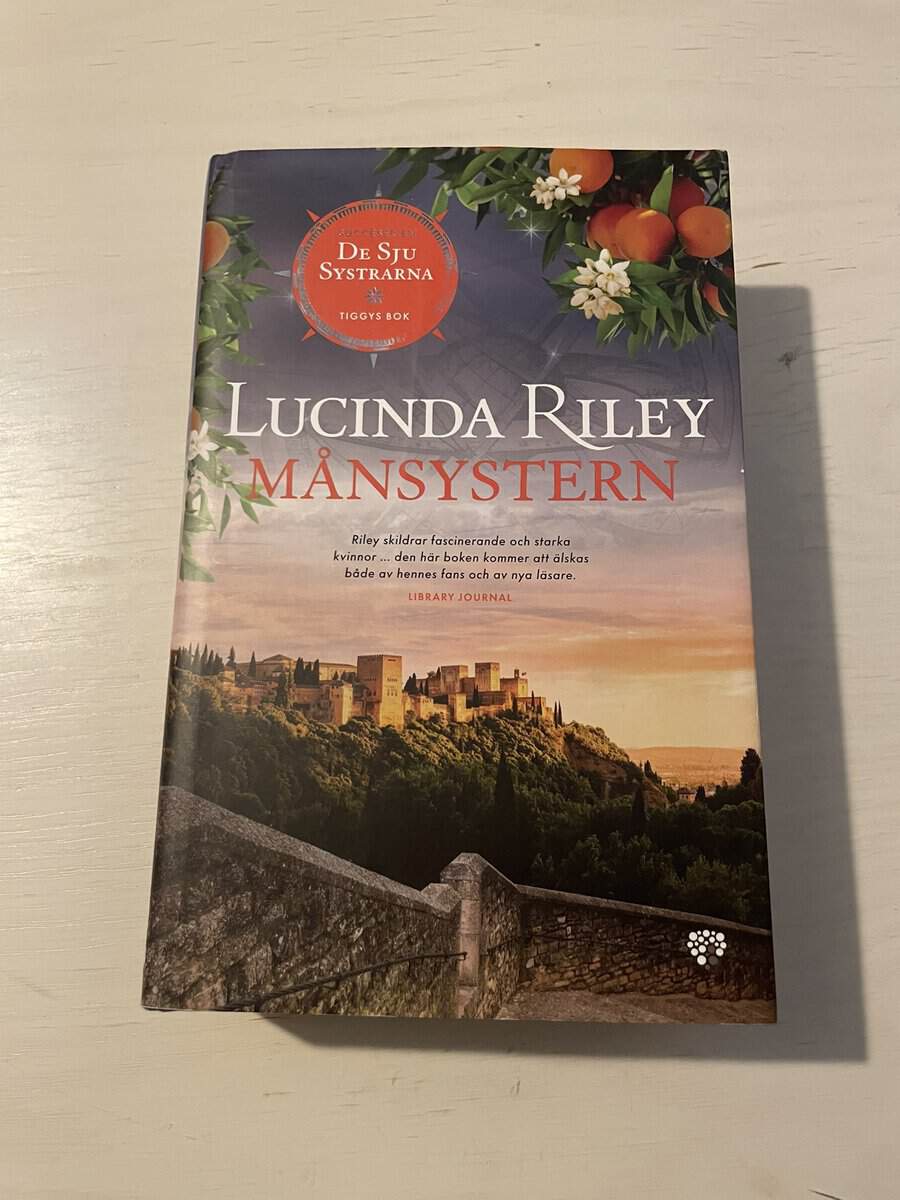 Lucinda Riley : Månsystern