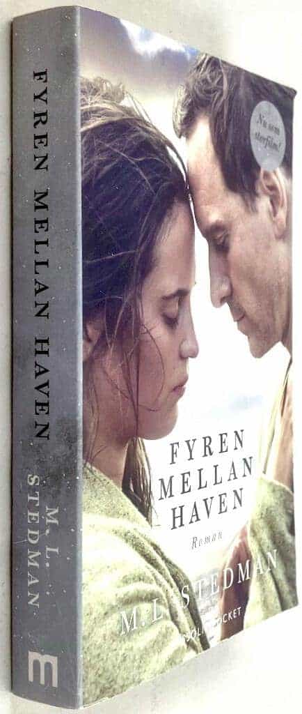 M. L. Stedman : Fyren mellan haven