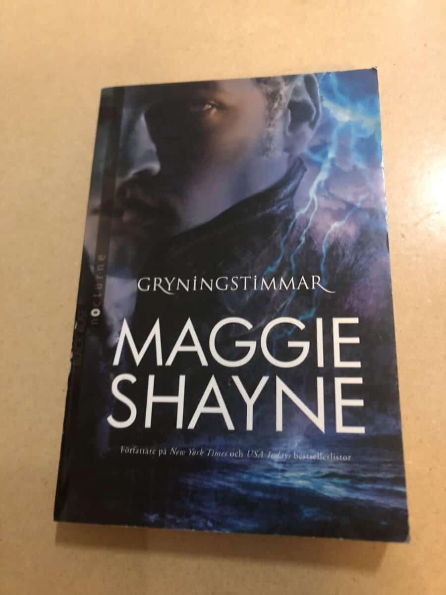 Maggie Shayne : Gryningstimmar