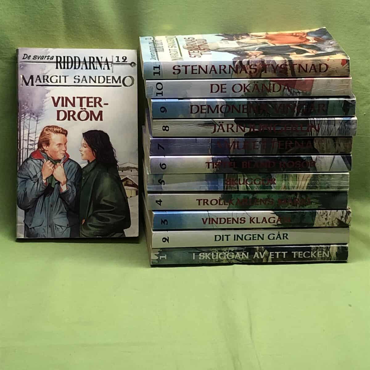 Margit Sandemo : De svarta riddarna 1-12 - Hela serien!