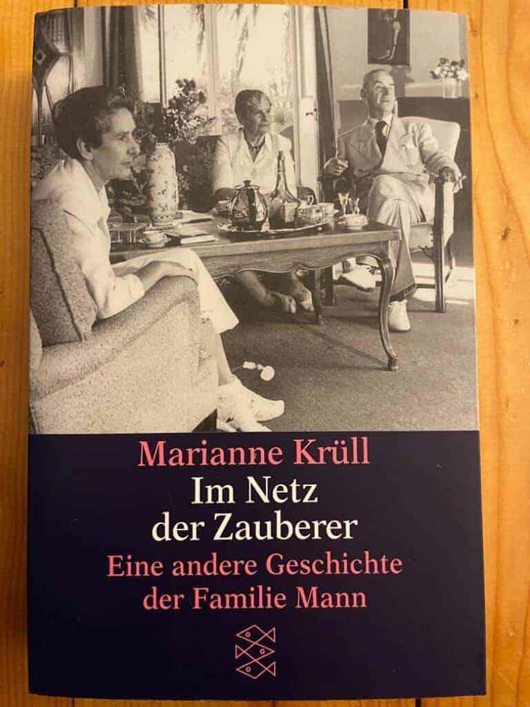 Marianne Krüll : Im Netz der Zauberer