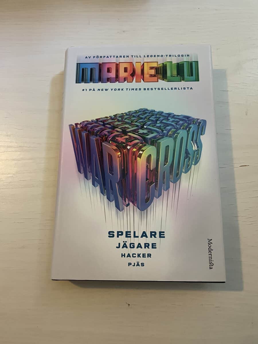 Marie Lu : Warcross