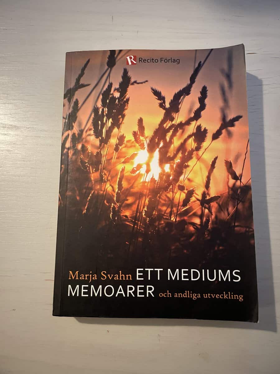 Marja Svahn : Ett mediums memoarer