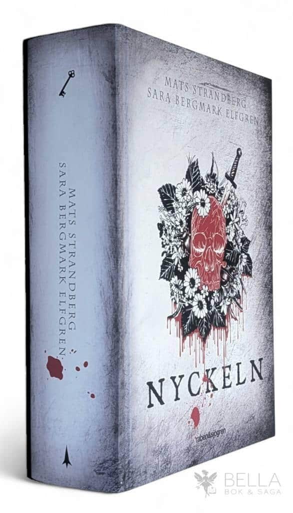 Mats Strandberg ; Bergmark Elfgren, Sara : Nyckeln - Engelsfors-serien - Bok 3