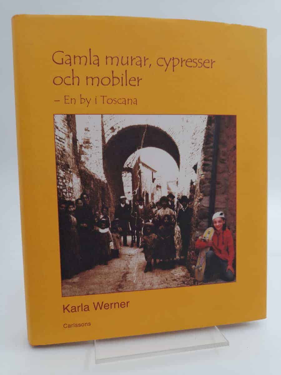 Mauro Mazzoni : Gamla murar, cypresser och mobiler