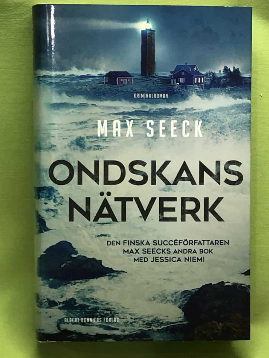 Max Seeck : Ondskans nätverk