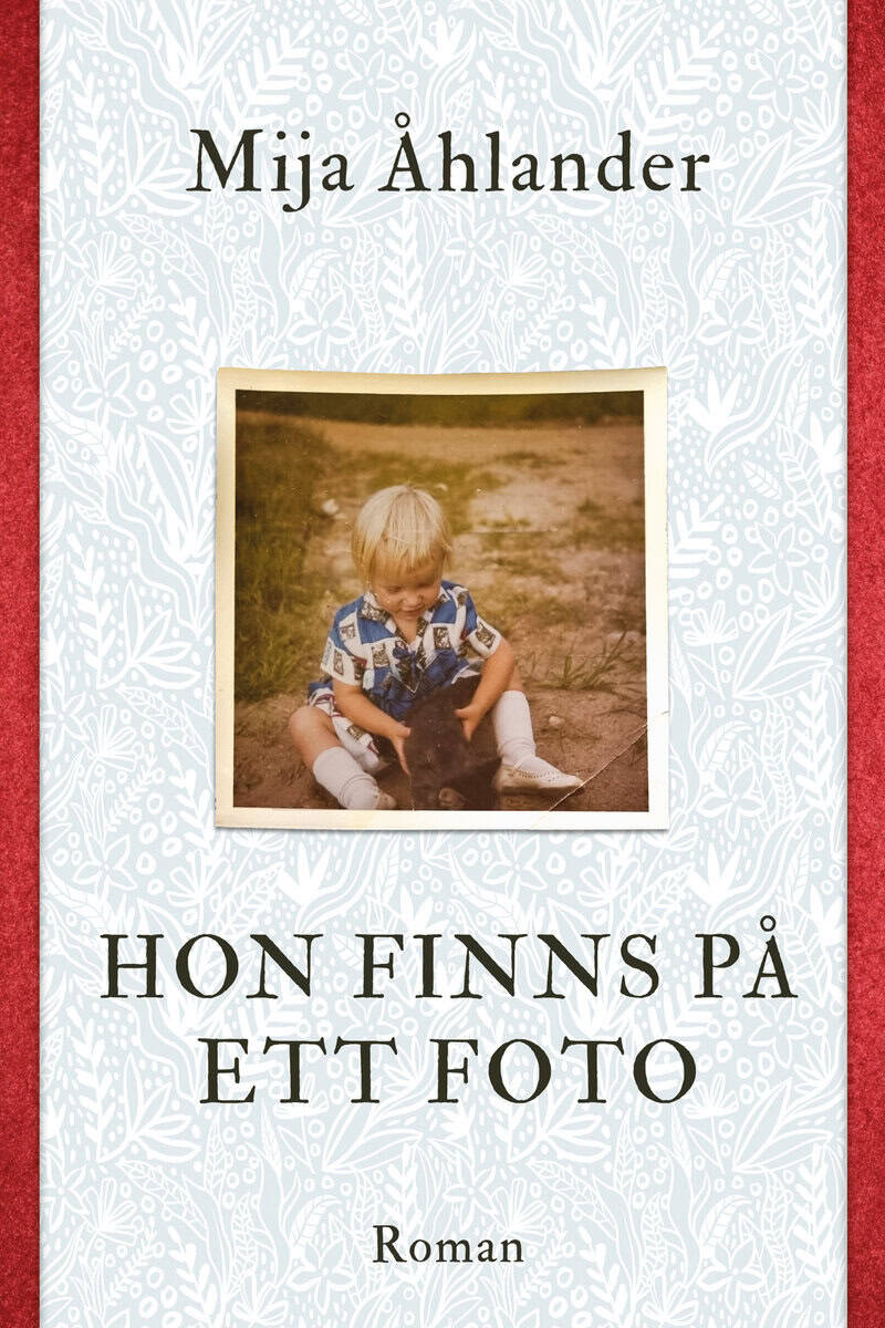Mija Åhlander : Hon finns på ett foto