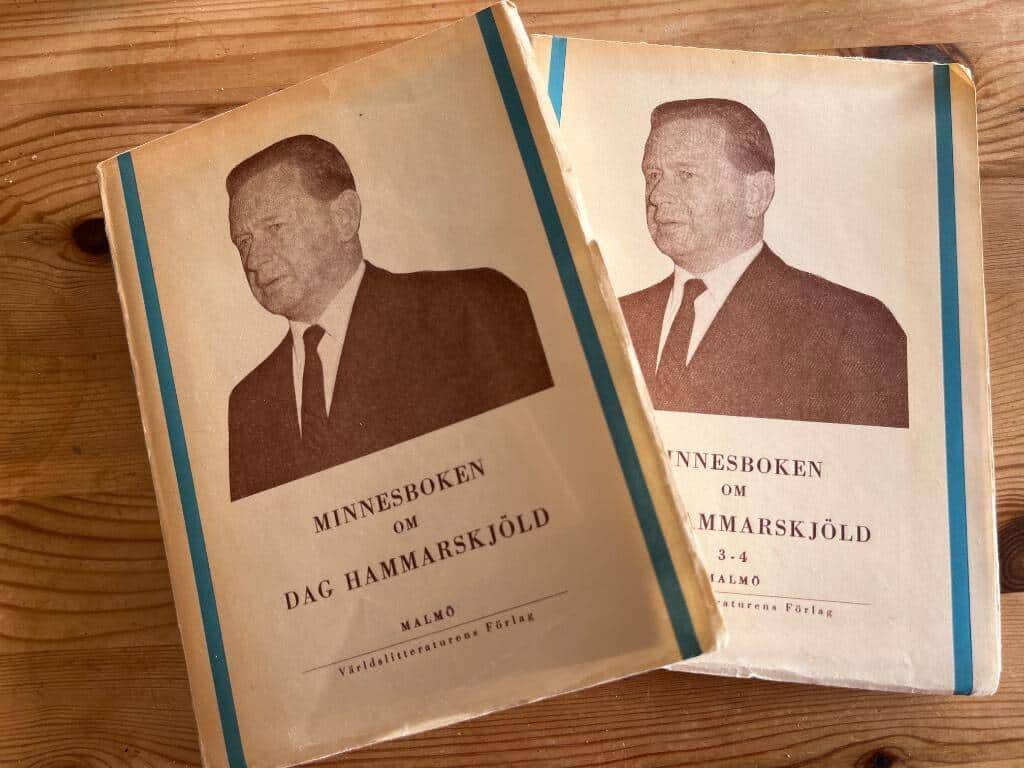 Minnesboken om Dag Hammarskjöld 2 volymer