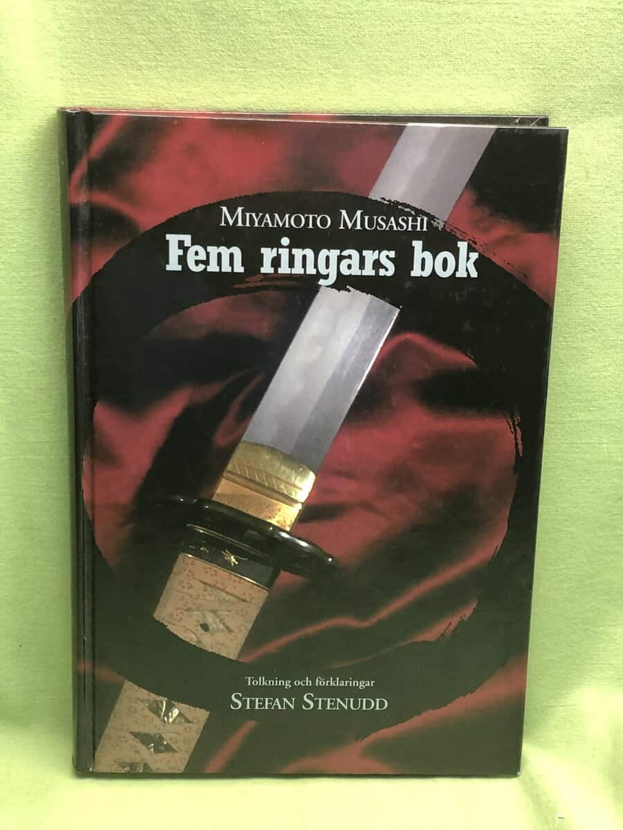 Miyamoto Musashi : Fem ringars bok