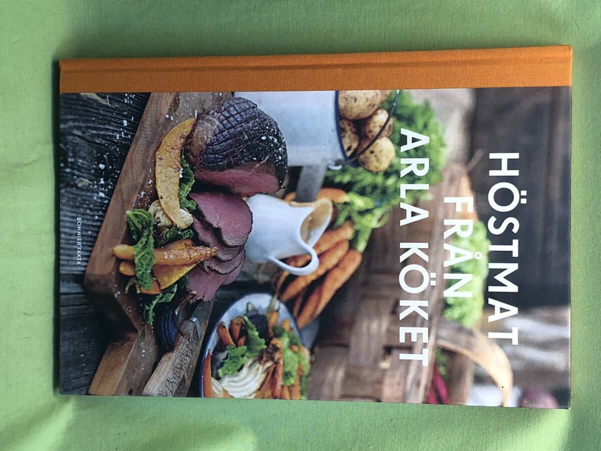 Molin Österlund, Catarina ; Bergqvist, Ylva ; Edestrand... : Höstmat från Arla köket