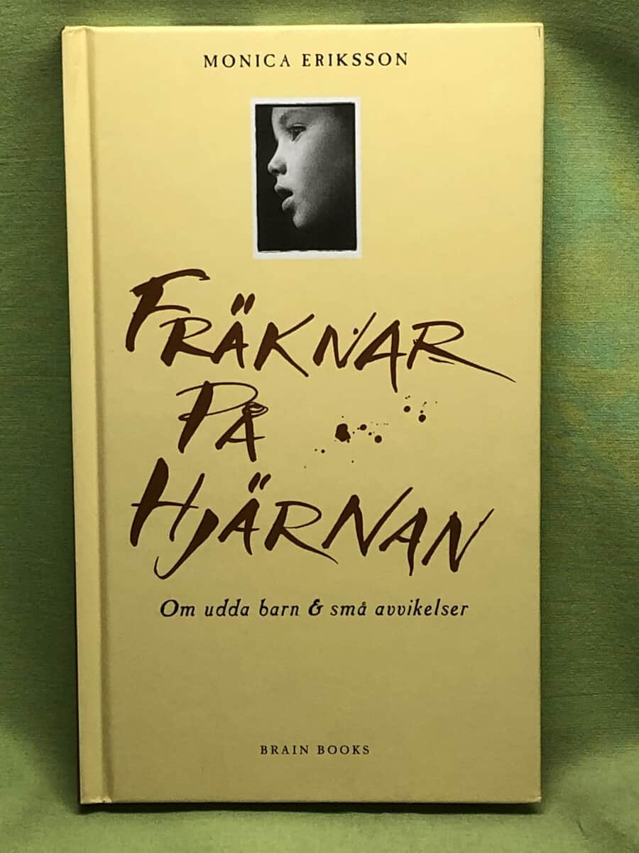 Monica Eriksson : Fräknar på hjärnan