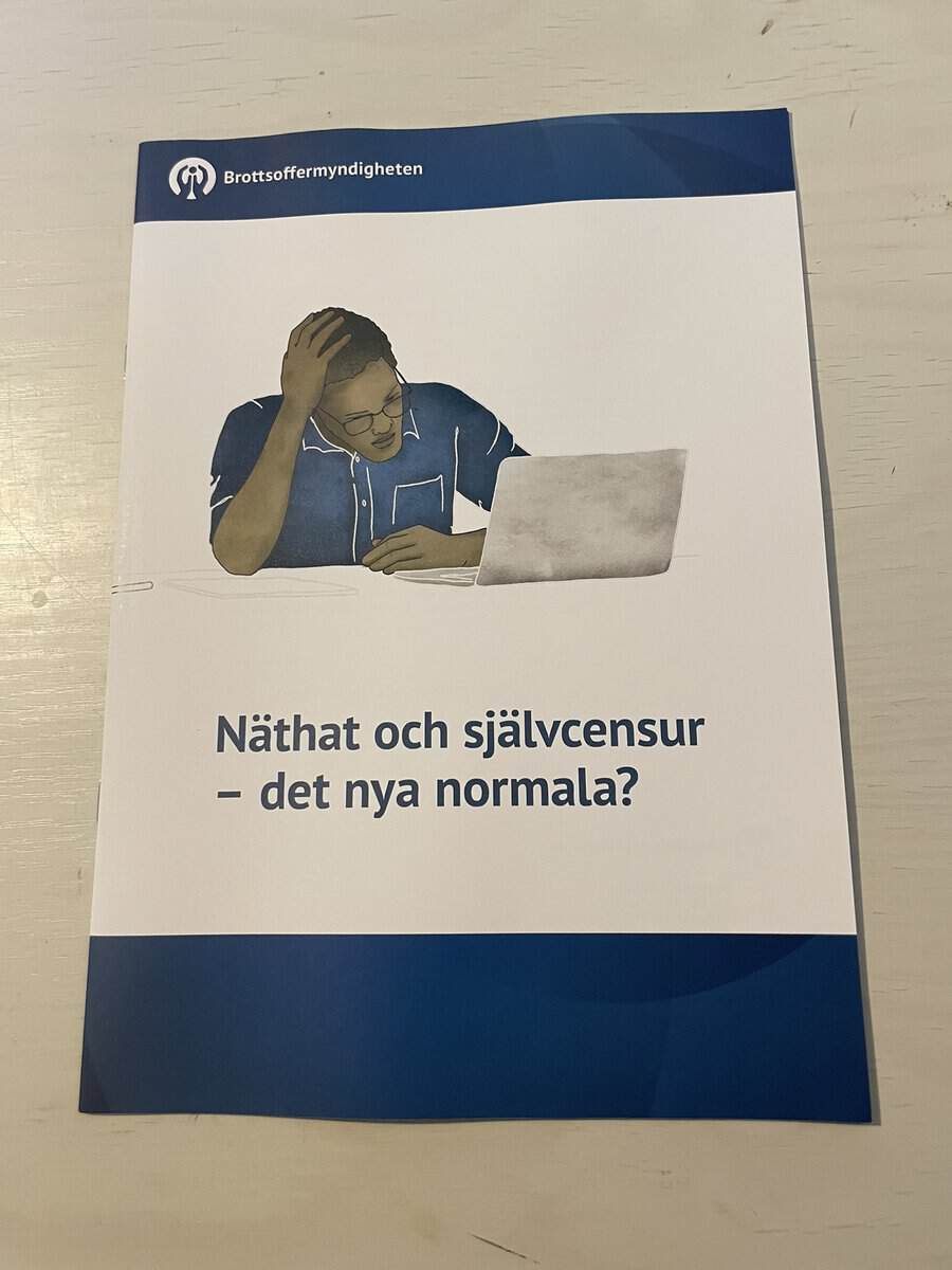 Näthat och självcensur