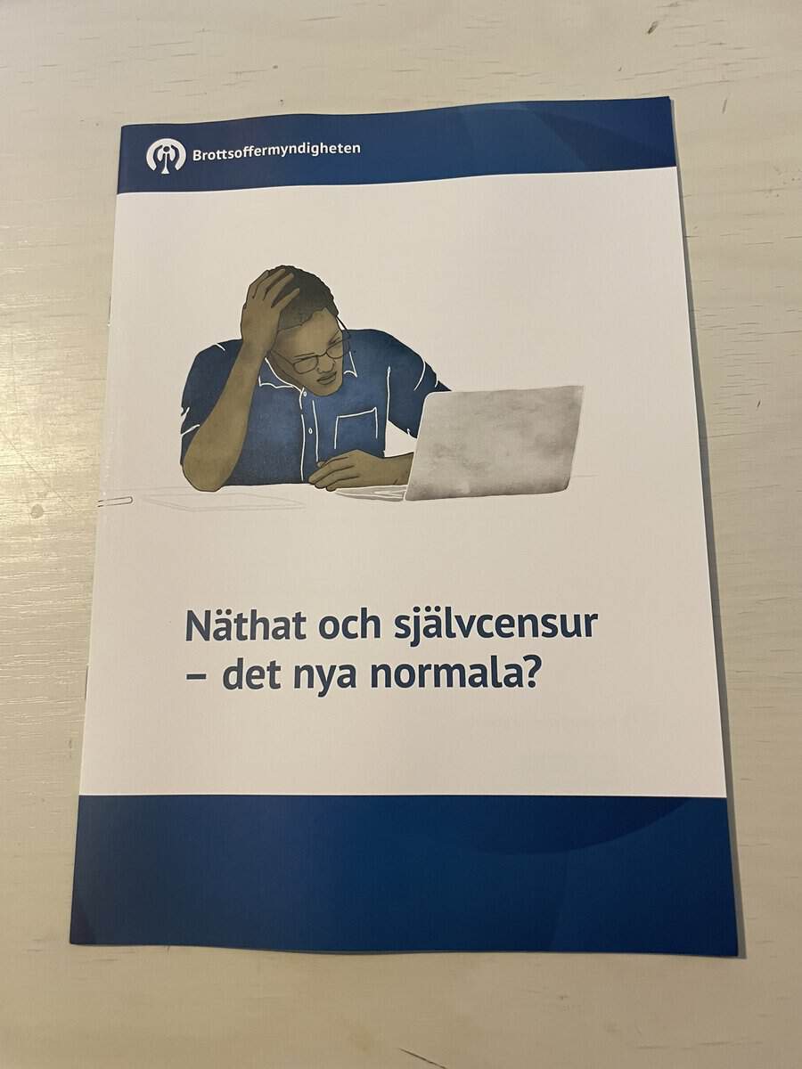 Näthat och självcensur