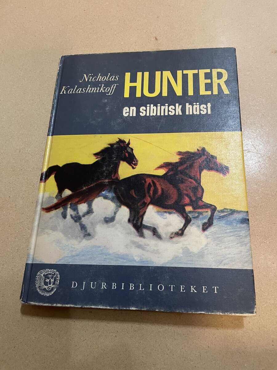 Nicholas Kalashnikoff : Hunter en sibirisk häst