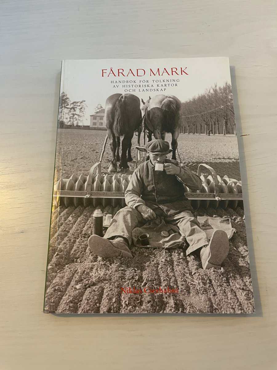 Niklas Cserhalmi : Fårad mark - handbok för tolkning av historiska kartor och landskap