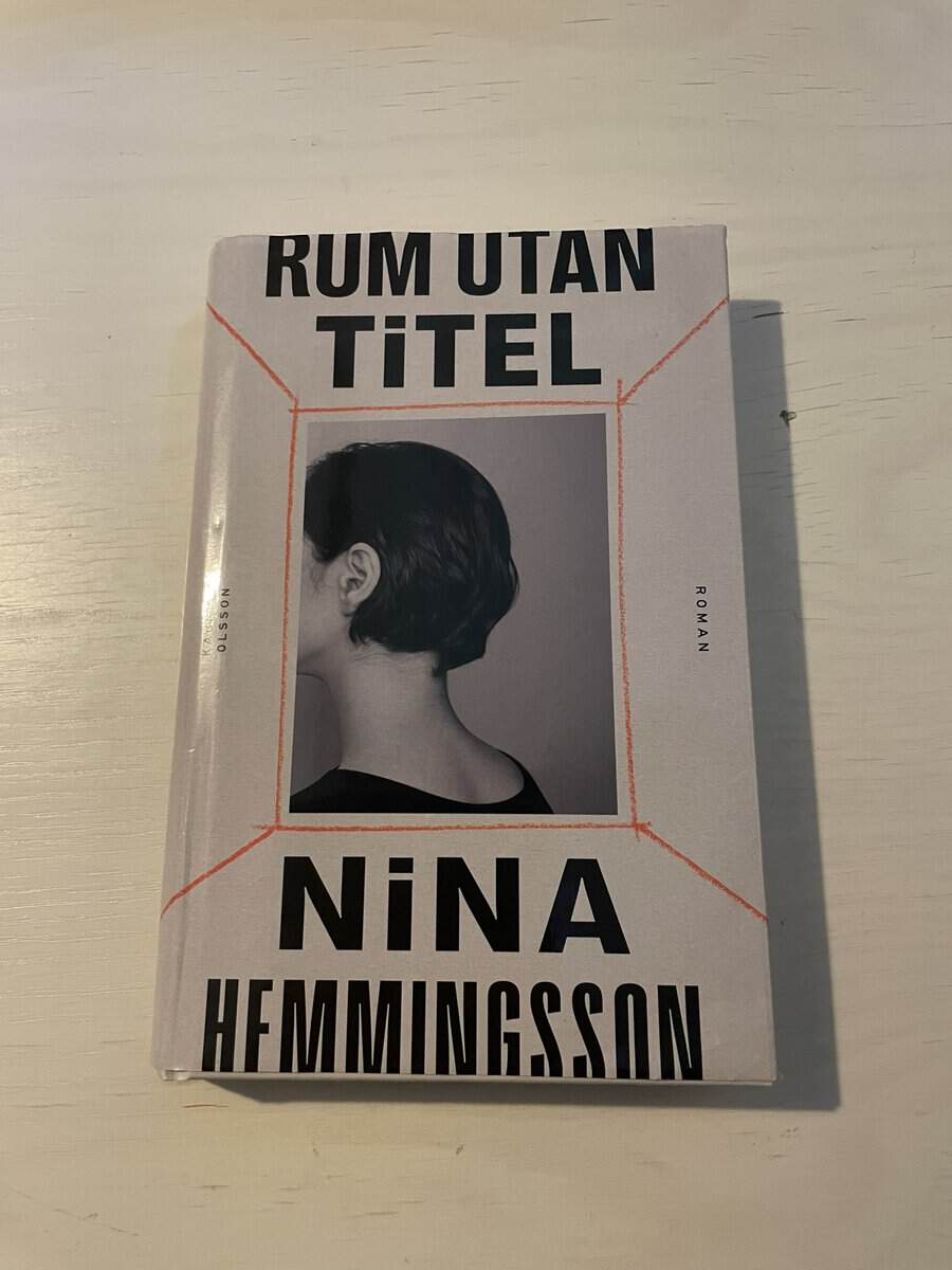Nina Hemmingsson : Rum utan titel