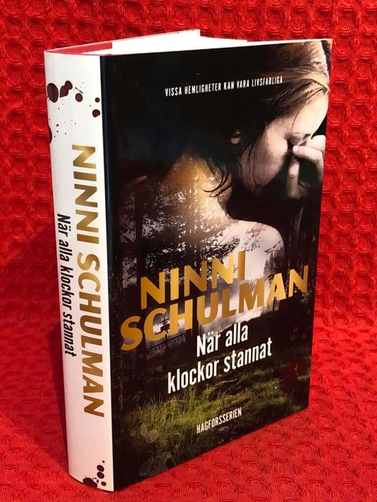 Ninni Schulman : När alla klockor stannat