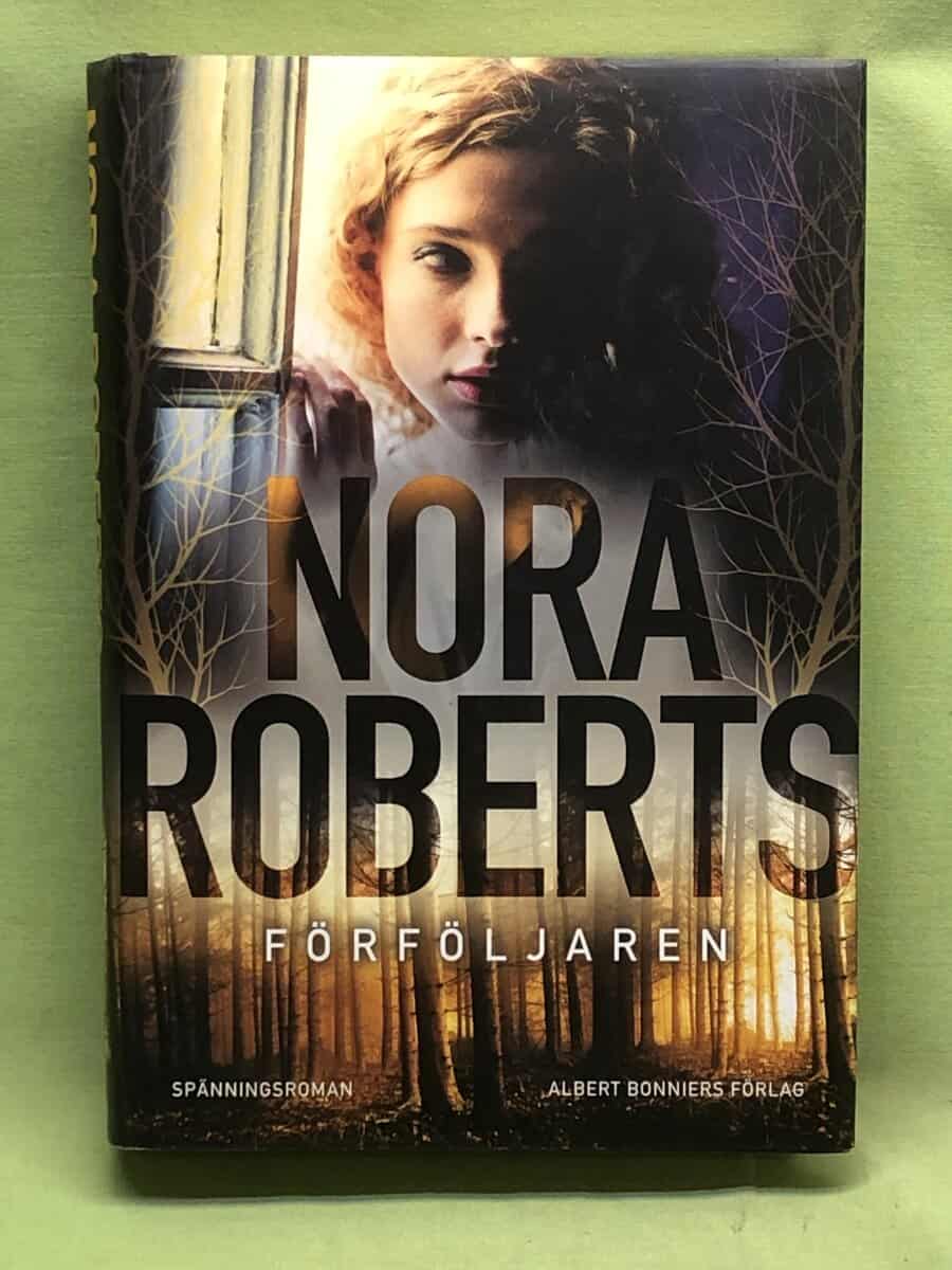 Nora Roberts : Förföljaren