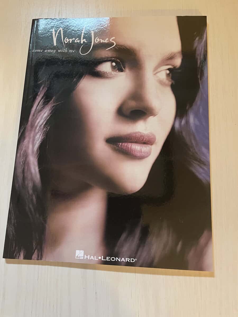 Norah Jones : Come Away With Me [Musiktryck] Piano, Vocal and Guitar