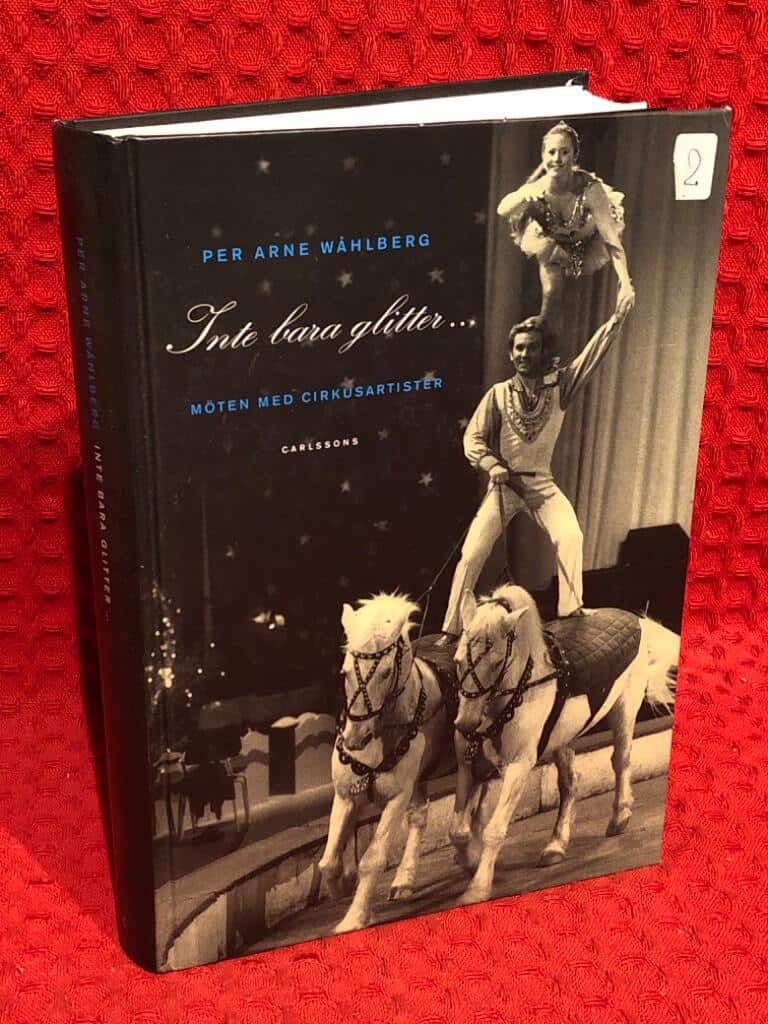 Per Arne Wåhlberg : Inte bara glitter...