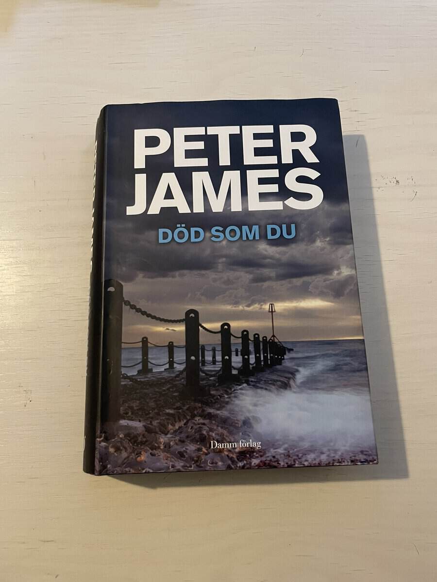 Peter James : Död som du