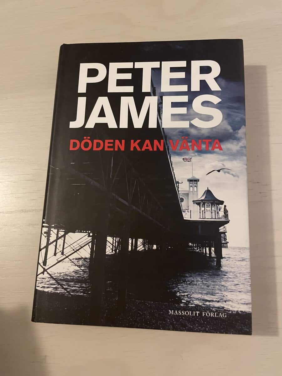 Peter James : Döden kan vänta