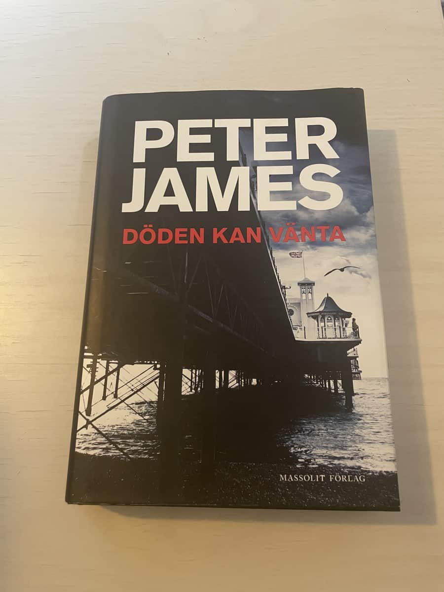 Peter James : Döden kan vänta