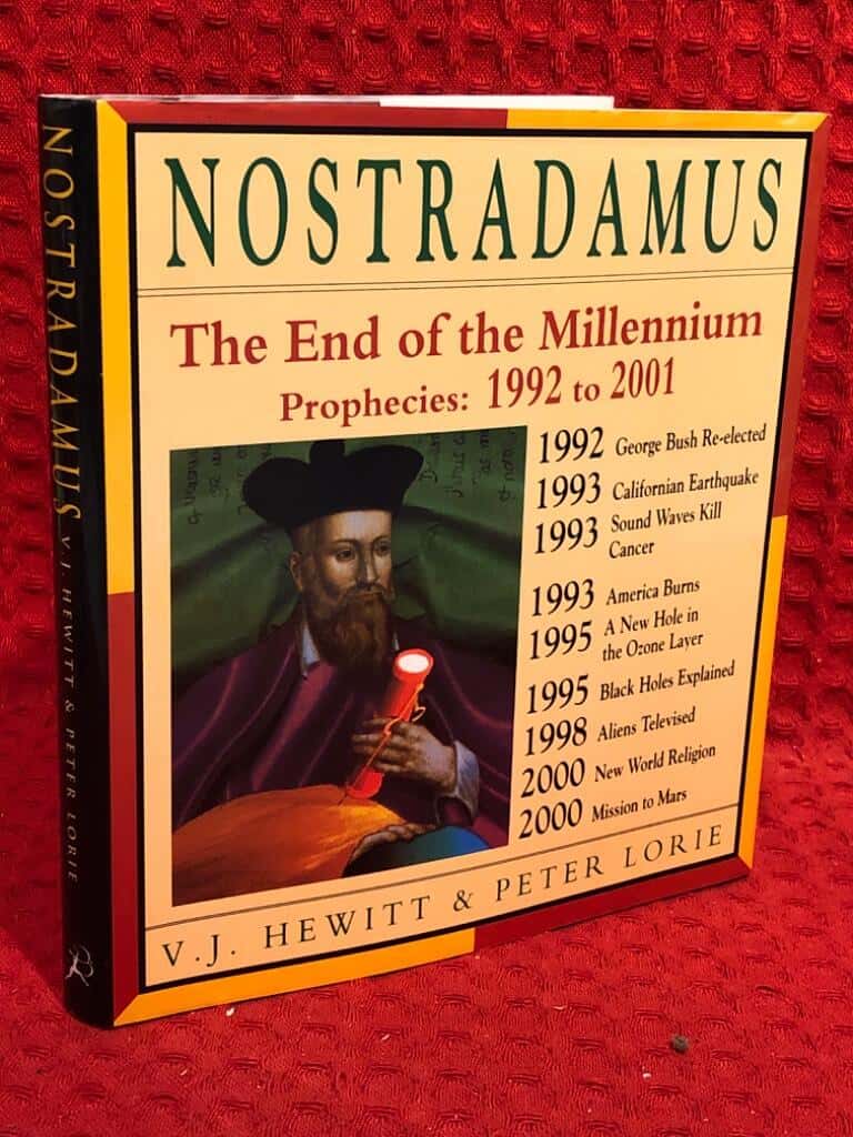 Peter Lorie VJ Hewitt : Nostradamus
