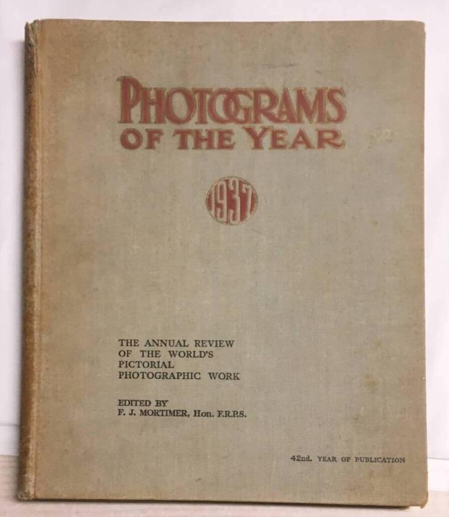 Photograms of the year 1937 - the annual review of the worlds pictorial phographic work