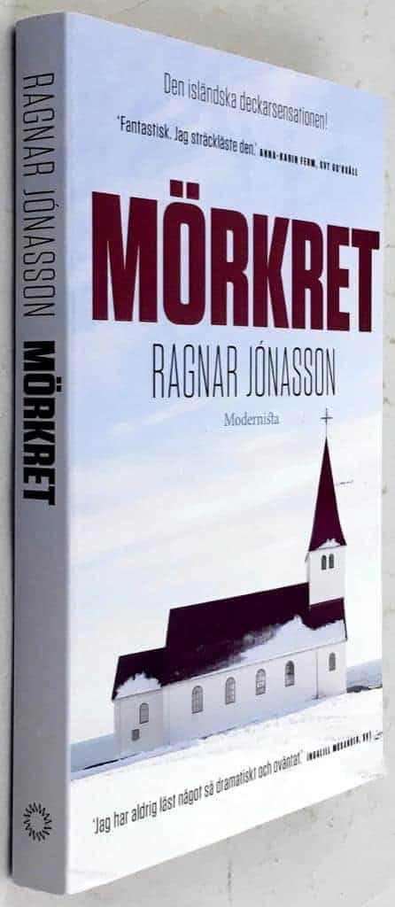 Ragnar Jónasson : Mörkret