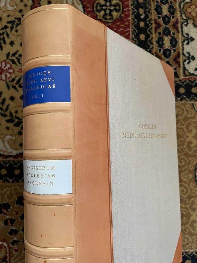 Registrum ecclesiae Aboensis (Musta kirja - Svartboken) E codice Arch. regni Suec. A 10 [Åbo domkyrkas svartbok]