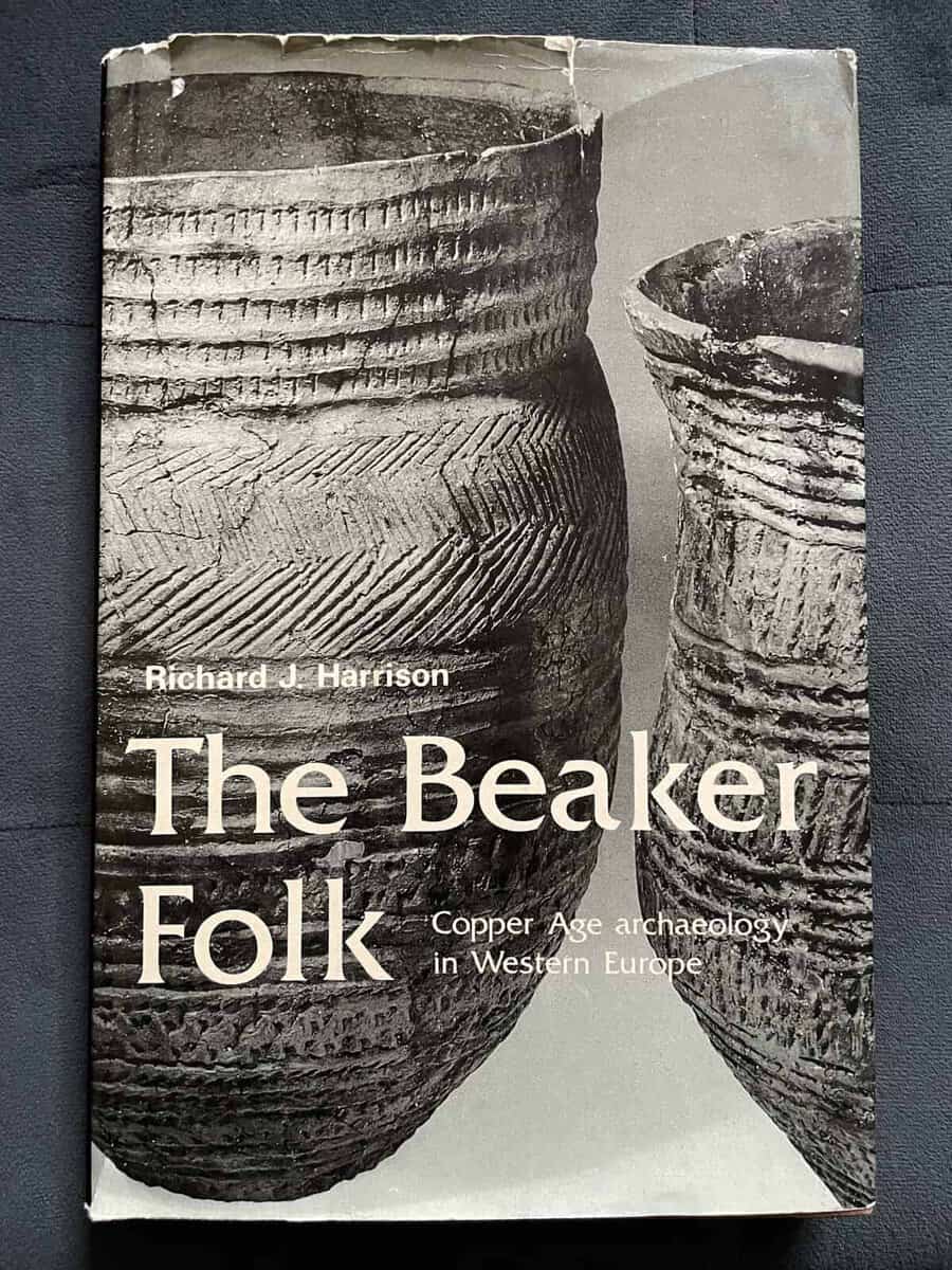Richard J. Harrison : The Beaker folk