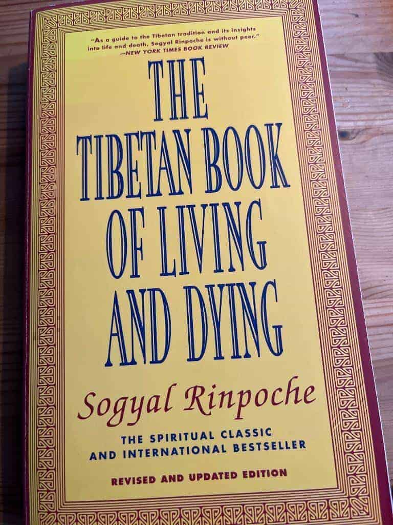 Rinpoche Sogyal : Tibetan Book Of Living And Dying