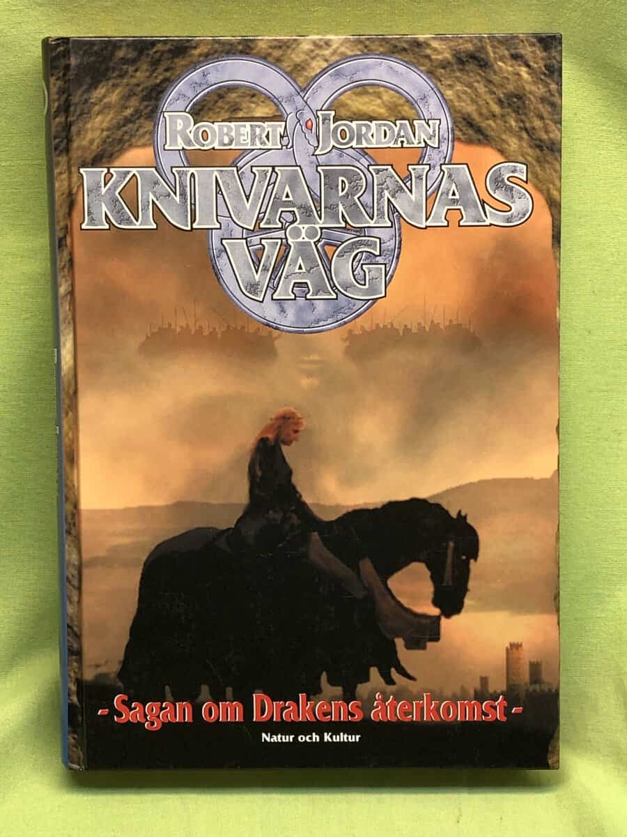 Robert Jordan : Sagan om drakens återkomst - Knivarnas väg
