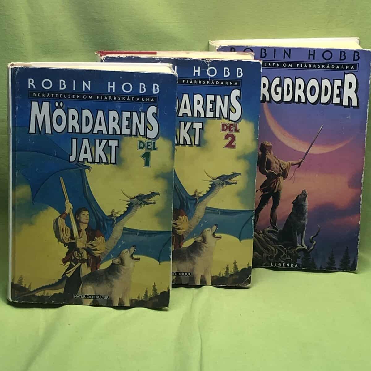 Robin Hobb : Berättelsen om fjärrskådarna 1-3 (komplett)