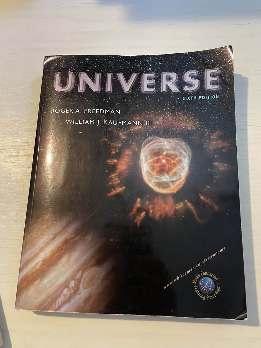 Roger A. Freedman : Universe