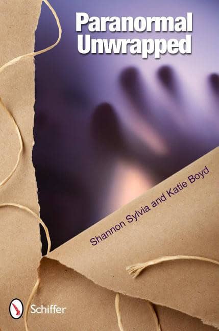 Shannon Sylvia : Paranormal Unwrapped