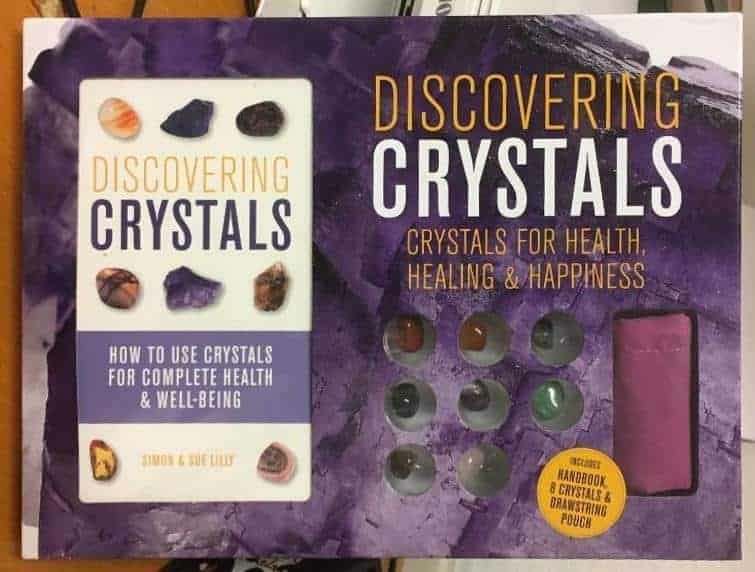Simon ; Sue Lilly : Discovering Crystals
