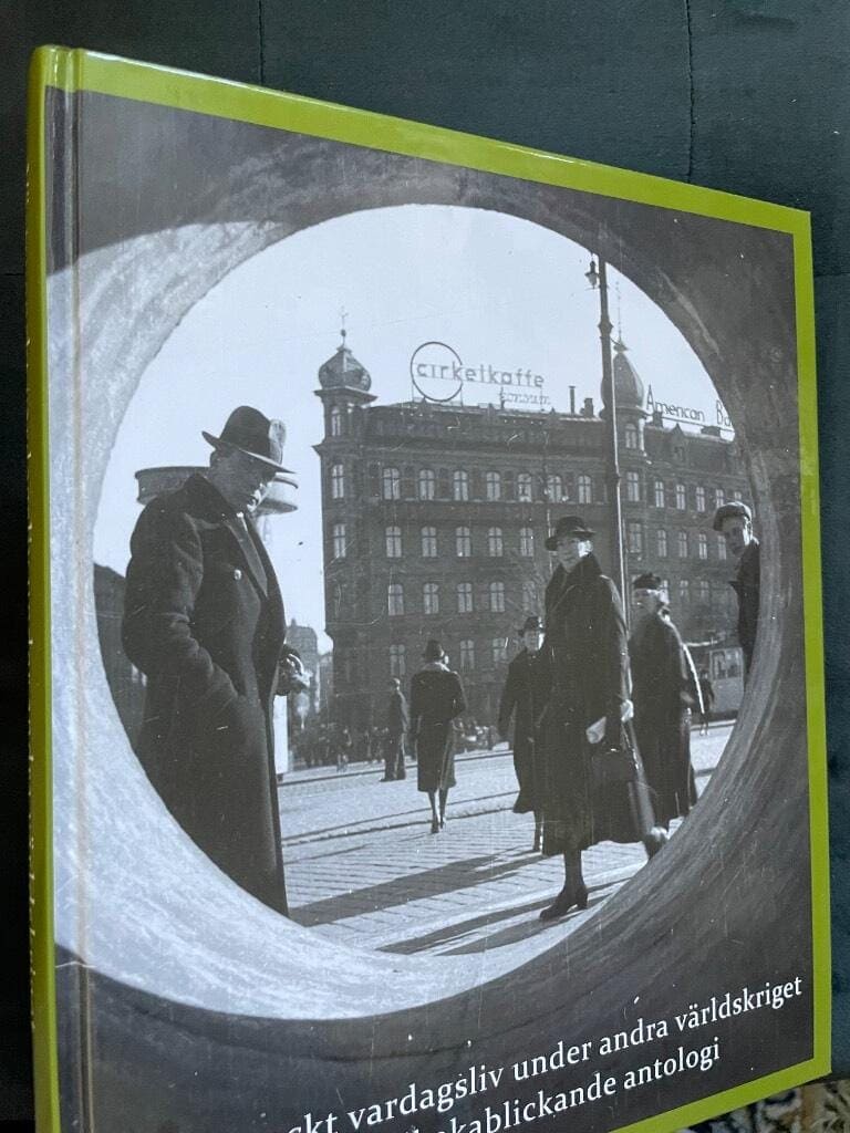 Skarin Frykman, Birgitta ; Nordström, Annika ; Trossholmen, Ninni : Västsvenskt vardagsliv under andra världskriget