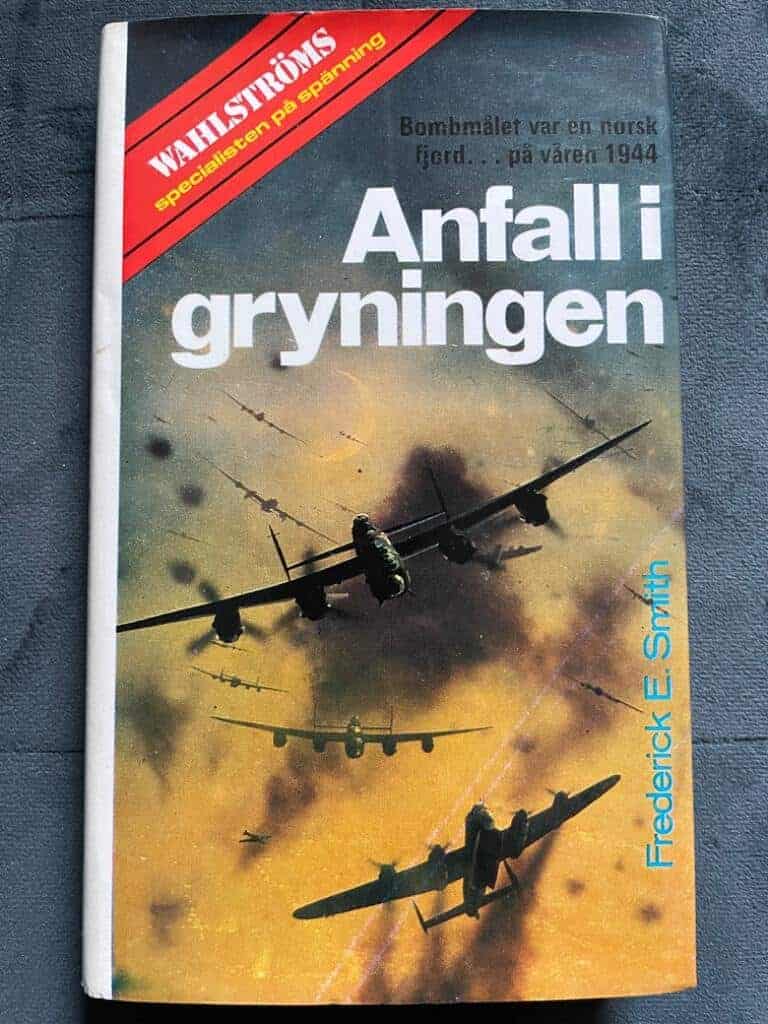 Smith, Frederick E. ; Larsson, Inge R. L. : Anfall i gryningen