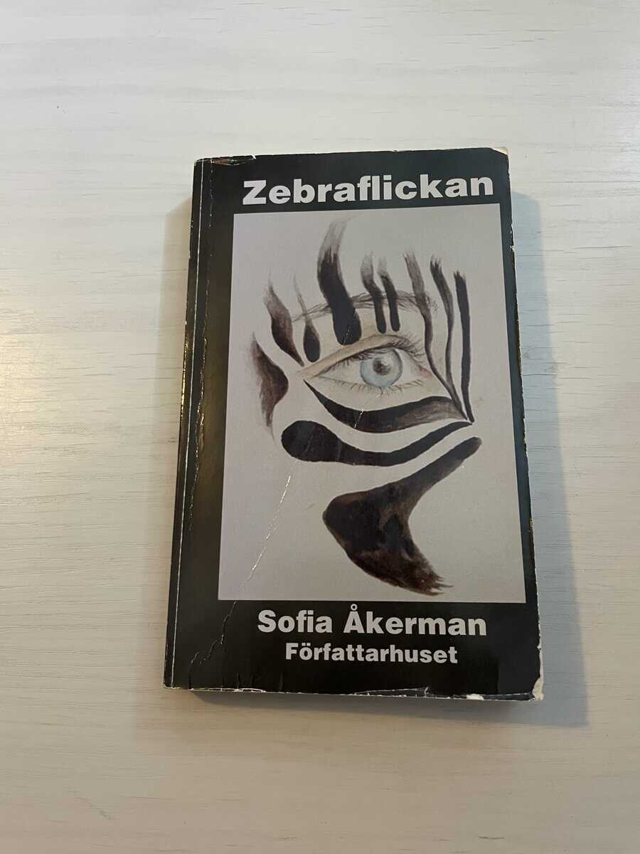 Sofia Åkerman : Zebraflickan
