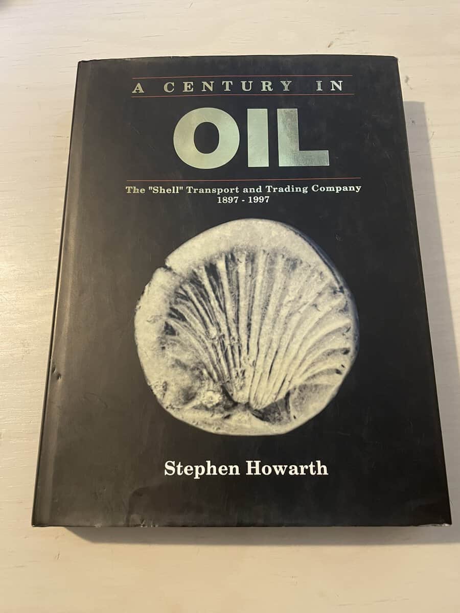 Stephen Howarth : A century in oil