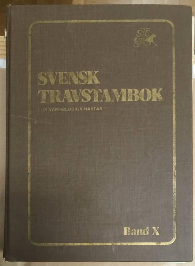 Svensk travstambok för varmblodiga hästar. Band X