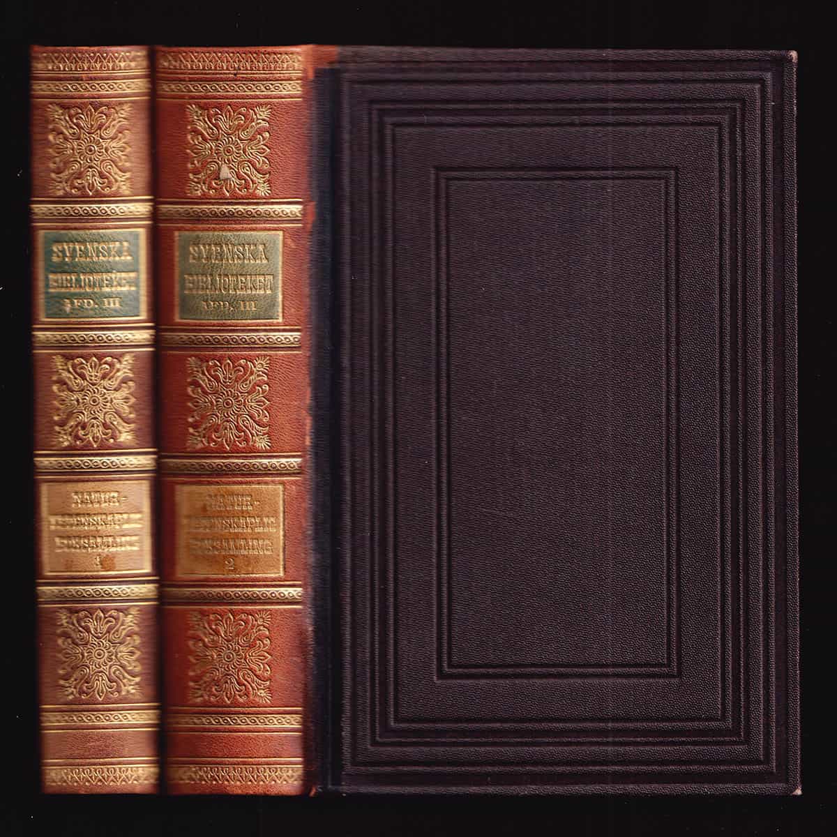 Svenska biblioteket. Afd. III. Naturvetenskaplig Boksamling 1-2 [=ryggtitlar]