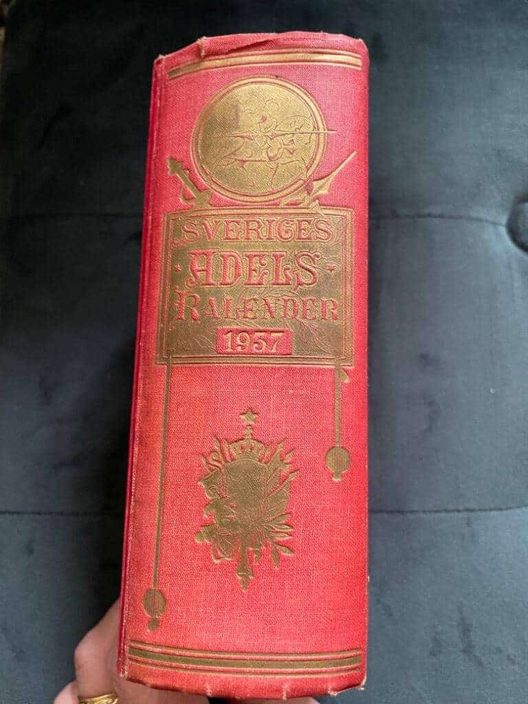Sveriges ridderskaps och adels kalender [ Adelskalender ] 1937