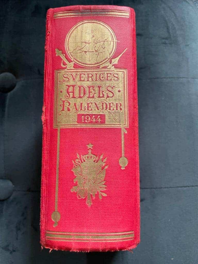 Sveriges ridderskaps och adels kalender [ Adelskalender ] 1944