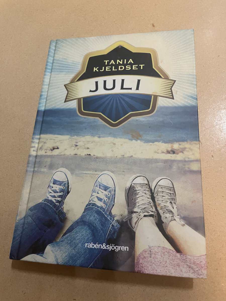 Tania Kjeldset : Juli